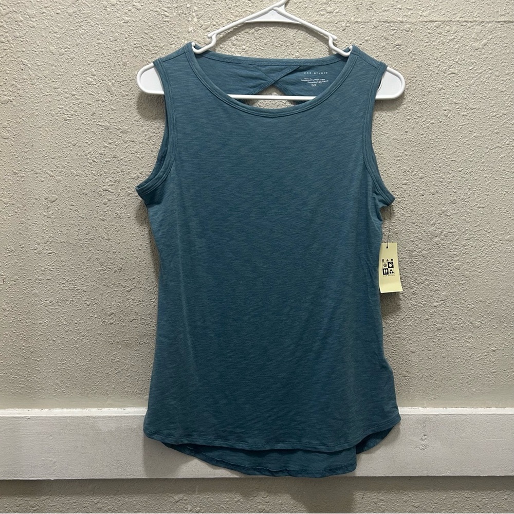 Max Studio Active Sleeveless Heather Blue Cutout Back Top NWT Small